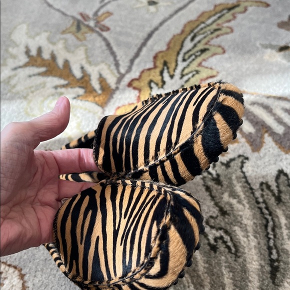 M. Gemi New zebra calf hair drivers - Picture 2 of 5